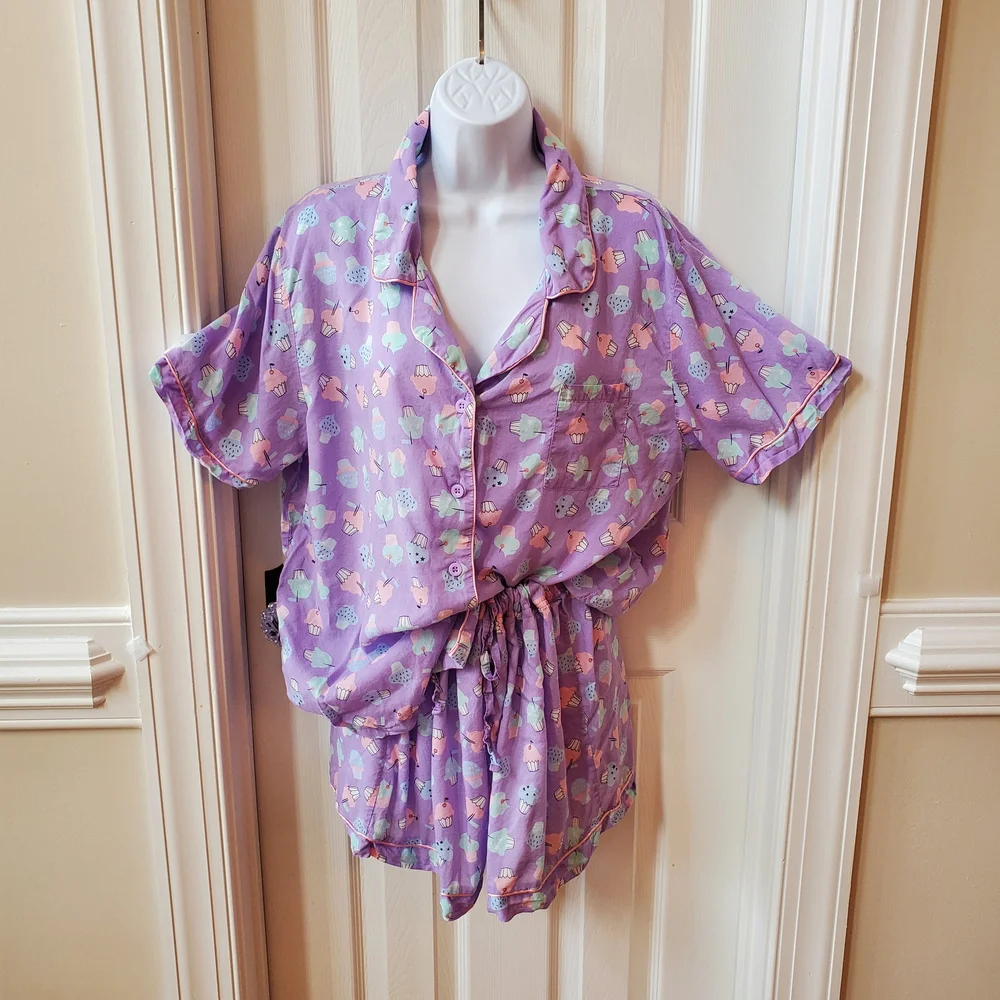 Serra - Purple Pajama Set with Cute Cupcake Print - Sz. XL
